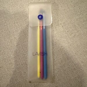 Lavish makeup brushes